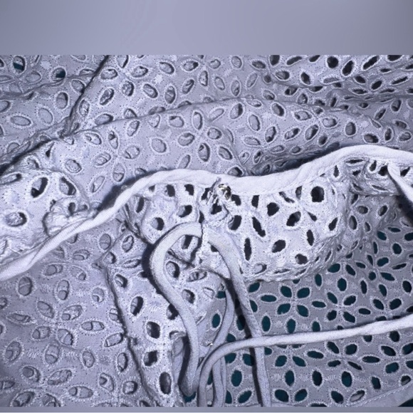 NWT J.Crew eyelet top in a super pretty lavender w/ removable camisole. Size 6. - Picture 5 of 7